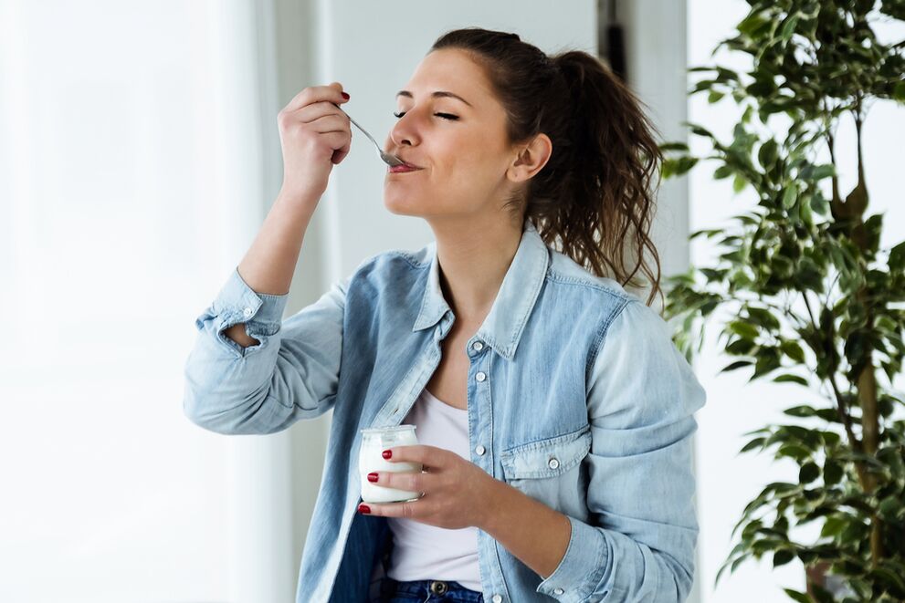O consumo regular de iogurte melhora a função intestinal