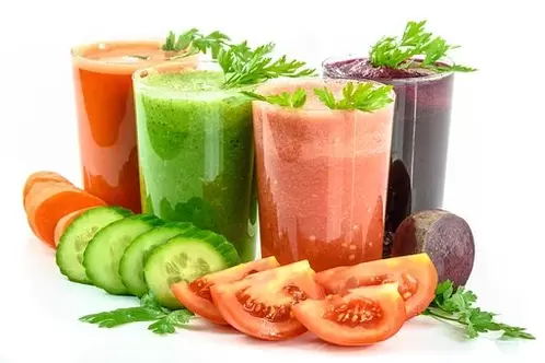 sucos de vegetais para uma dieta de bebida